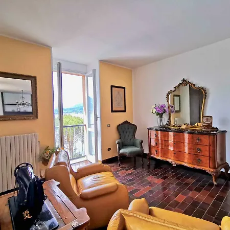 The Postcard By Design Varenna