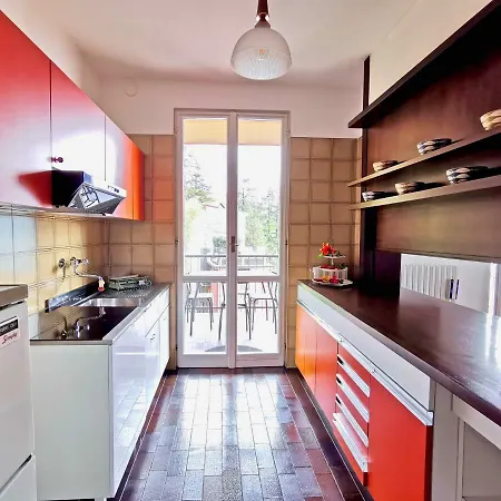 The Postcard By Design Apartment *