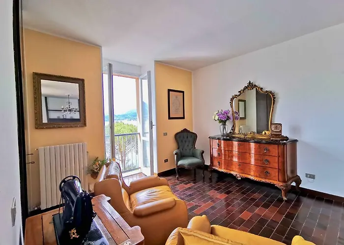 The Postcard By Design Varenna